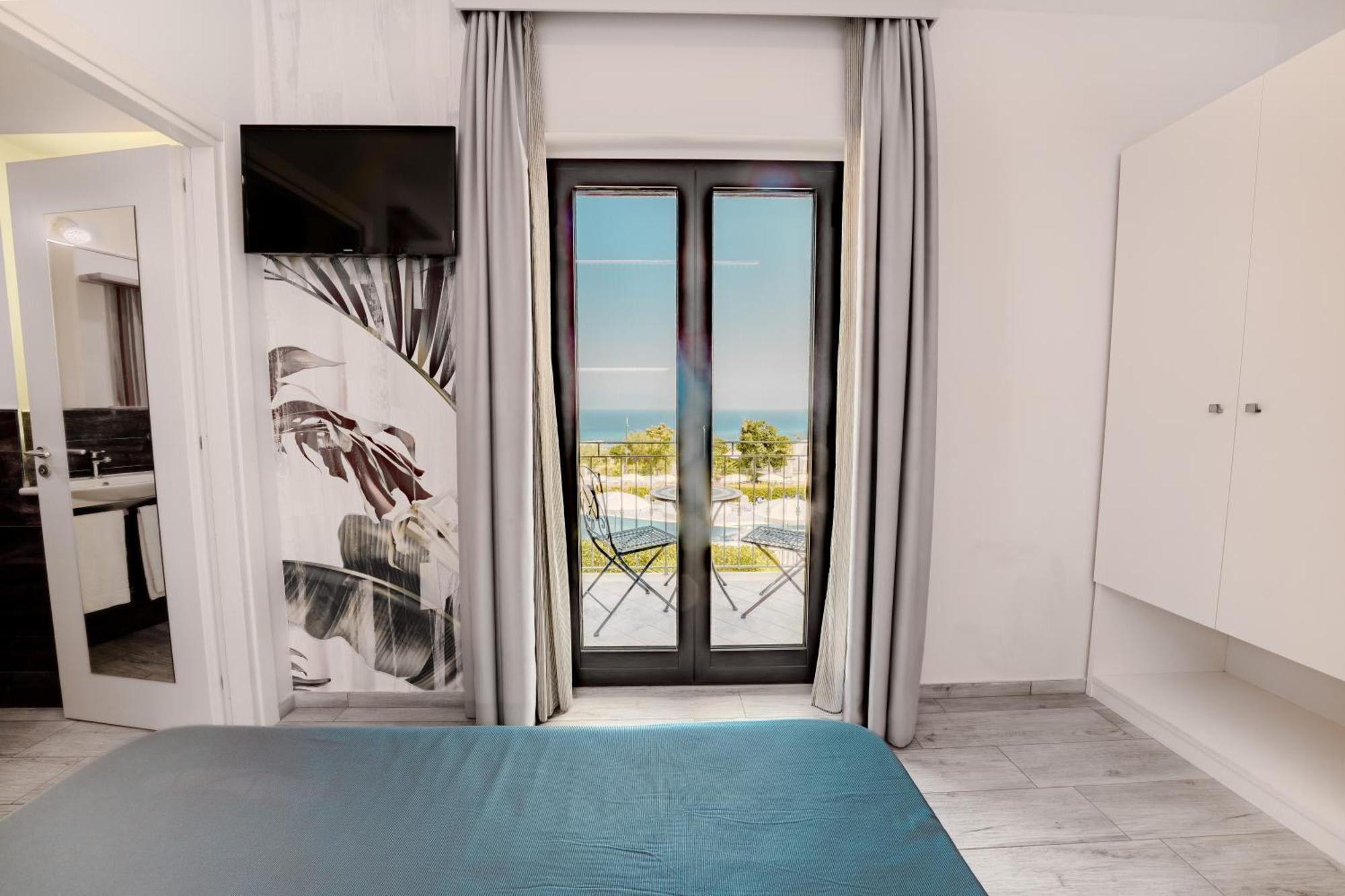 Sentido Michelizia Tropea Resort 外观 照片