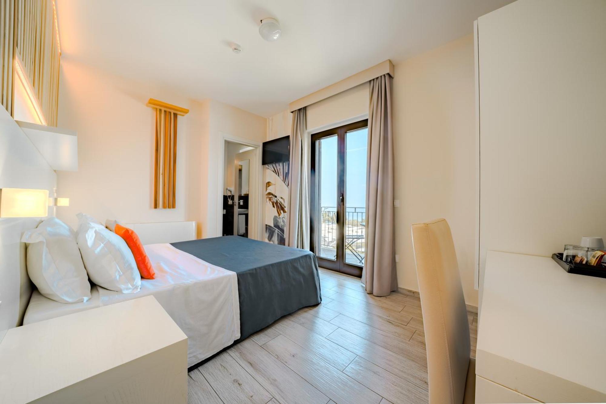 Sentido Michelizia Tropea Resort 外观 照片